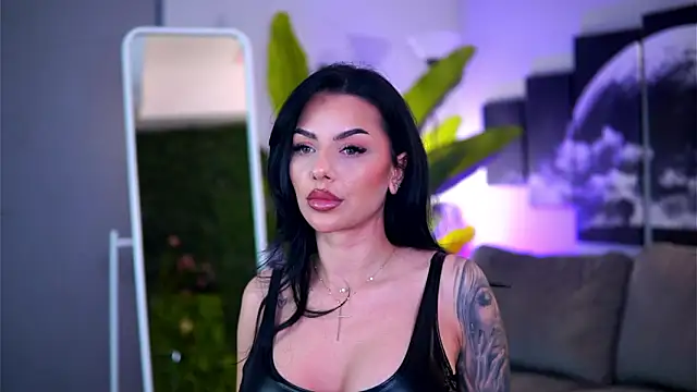 Ivy Trix online show from 02-06-26, 07:39