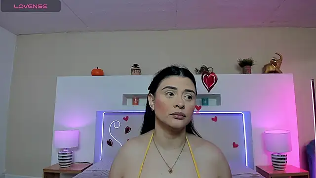 AnikaRomanoff  online show from 02-16-26, 12:01