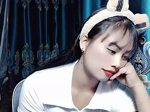 Snapshot of Nana569 chatting on 01-07-26, 07:33 Nana569 online show from 01-07-26, 07:33