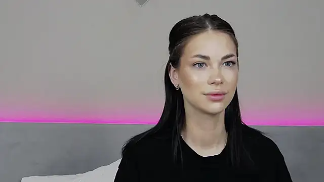 RachaelMils online show from 02-03-26, 03:59