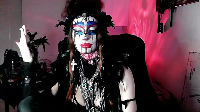 EmpressMorrigan online show from 12-18-25, 11:05