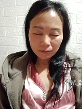 Lili-123k online show from 02-26-26, 07:46