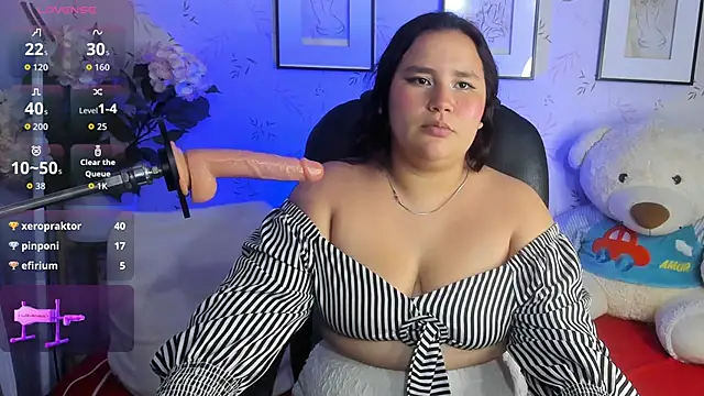 Snapshot of lucyylinnn chatting on 12-03-25, 05:26 lucyylinnn online show from 12-03-25, 05:26