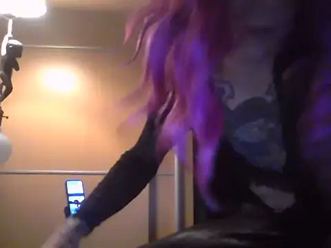 Snapshot of scotbhoyscott chatting on 06-03-26, 05:10 scotbhoyscott online show from 06-03-26, 05:10