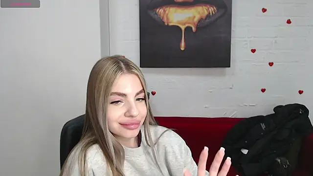 Snapshot of EsterNoir chatting on 12-02-25, 08:52 EsterNoir online show from 12-02-25, 08:52