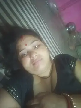 Your-shreya143 online show from 07-02-26, 08:37