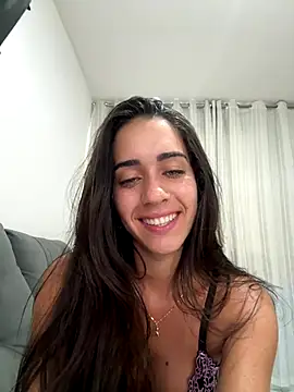 Snapshot of EsmeraldaBelline chatting on 12-02-25, 08:08 EsmeraldaBelline online show from 12-02-25, 08:08