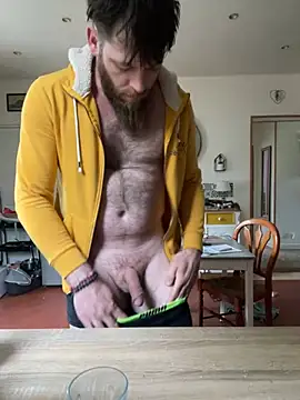 Bigdaad92 online show from 04-13-26, 06:52