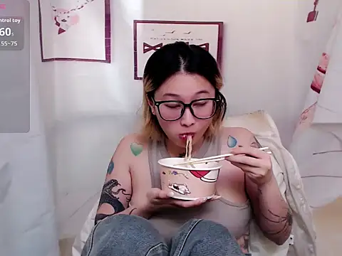 abella1116 online show from 12-20-25, 08:05