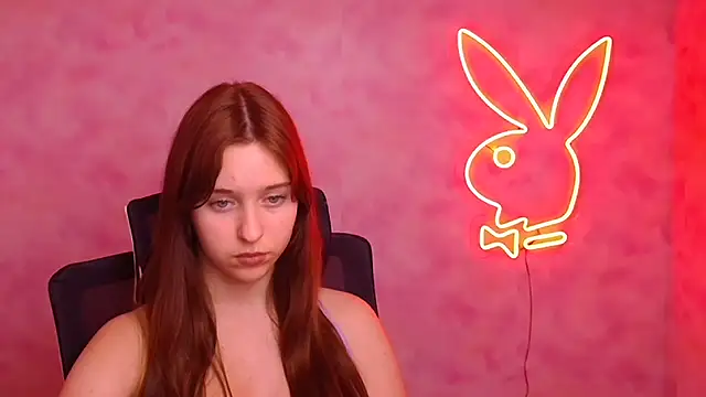 Lilu May online show from 12-04-25, 04:05