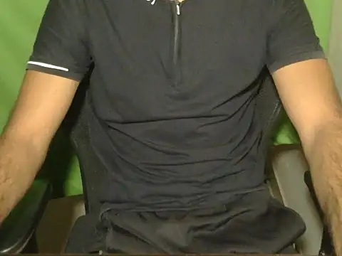 Snapshot of Michal_Fransis chatting on 03-01-26, 06:43 Michal Fransis online show from 03-01-26, 06:43