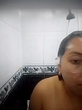 Valeria montana  online show from 05-23-26, 05:17