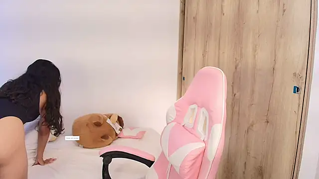 phia carter online show from 03-03-26, 04:35