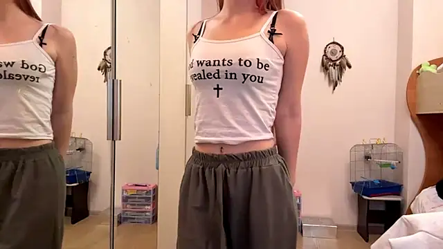 velvetmary online show from 12-16-25, 04:28