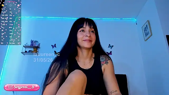 Snapshot of lauureen_c chatting on 05-31-26, 07:59 lauureen c online show from 05-31-26, 07:59