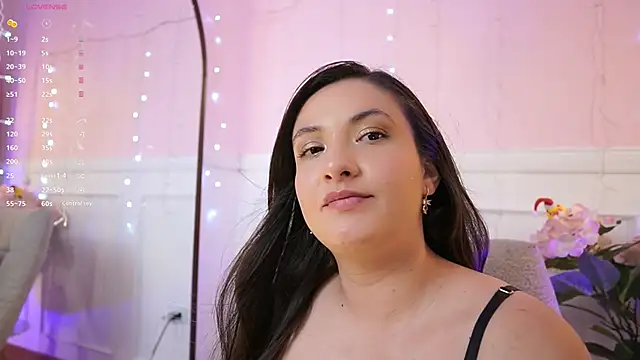 EvaCollin online show from 12-15-25, 11:42