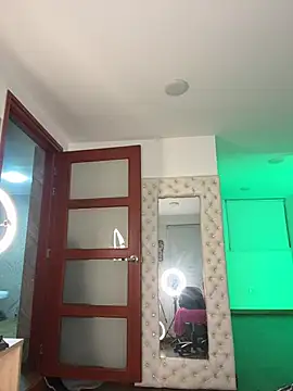 NaomiGarcia1 online show from 05-26-26, 12:28