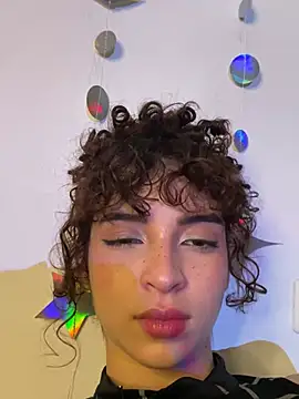 Anne Wyntheris online show from 03-10-26, 04:06