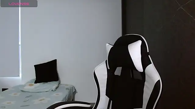 candy rosemaryy online show from 03-24-26, 11:10