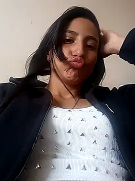 Vera Luna  online show from 01-17-26, 06:11