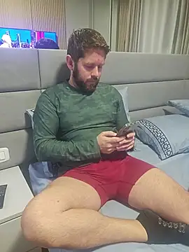 Snapshot of RipMyUnderwear chatting on 06-19-26, 01:15 RipMyUnderwear online show from 06-19-26, 01:15