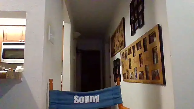 johnnymarino1010 online show from 12-14-25, 07:51