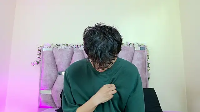 iris and damian online show from 01-09-26, 04:21