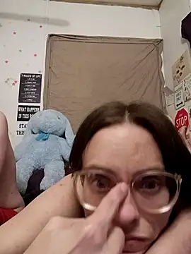 snowbird1117 online show from 01-12-26, 03:23