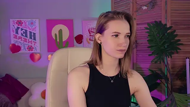 Megan Rodgers online show from 04-12-26, 05:40