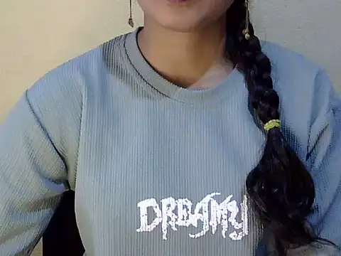 Snapshot of Shab_M chatting on 06-17-26, 11:01 Shab M online show from 06-17-26, 11:01