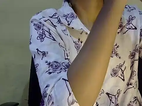 Snapshot of Shab_M chatting on 07-15-26, 06:51 Shab M online show from 07-15-26, 06:51