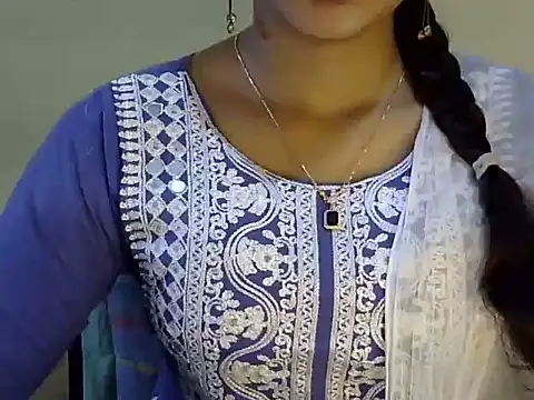 Snapshot of Shab_M chatting on 07-28-26, 11:17 Shab M online show from 07-28-26, 11:17