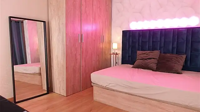 LucyFever online show from 01-07-26, 06:27