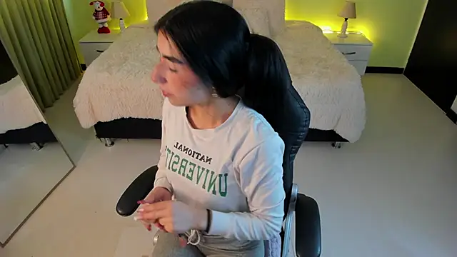 Celeste Rous   online show from 01-07-26, 12:29