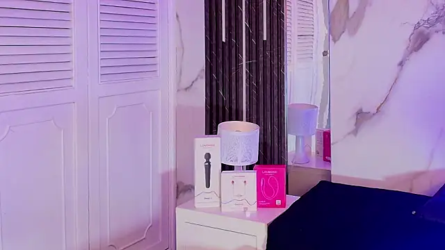 Snapshot of BellaHarpeer chatting on 02-15-26, 07:51 BellaHarpeer online show from 02-15-26, 07:51