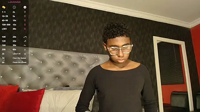 teylor lovee online show from 03-07-26, 09:34