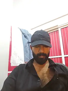 Snapshot of Bigkannan chatting on 06-11-26, 09:40 Bigkannan online show from 06-11-26, 09:40