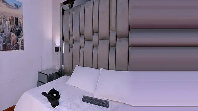 Snapshot of _PinkyBarbie_ chatting on 12-04-25, 08:39 PinkyBarbie online show from 12-04-25, 08:39