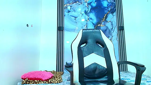 Valentina and sneider  online show from 01-14-26, 08:14