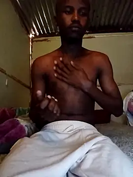 Snapshot of Maintee27 chatting on 03-02-26, 06:36 Maintee27 online show from 03-02-26, 06:36