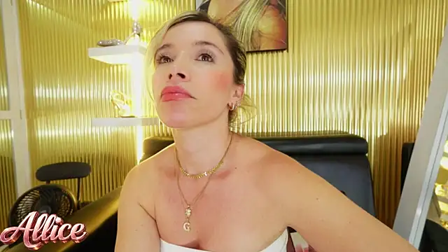 Allice mommy online show from 02-12-26, 07:20