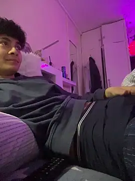 hungspanishtwink online show from 01-10-26, 10:47