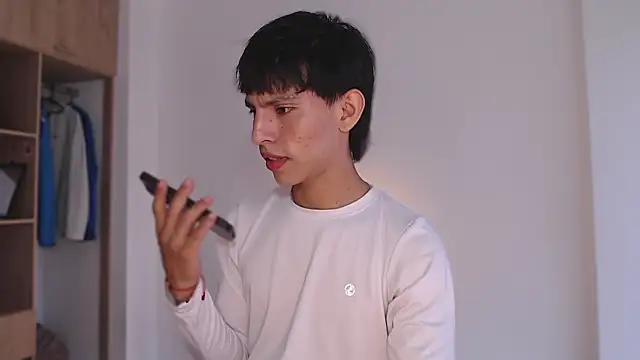 andrew courtzz online show from 02-18-26, 08:27