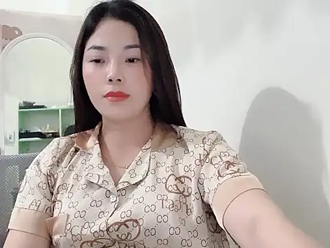 Mimy18 online show from 05-10-26, 03:50