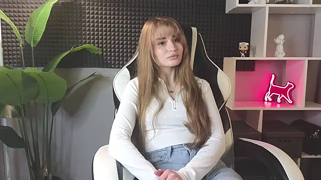 Snapshot of LyriaVespera chatting on 02-26-26, 09:08 LyriaVespera online show from 02-26-26, 09:08