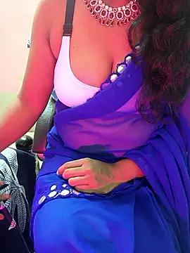 Snapshot of Preeti345 chatting on 06-13-26, 09:18 Preeti345 online show from 06-13-26, 09:18