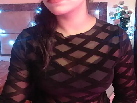 Lola Bebe online show from 04-02-26, 05:16