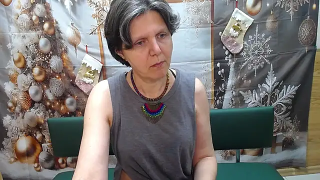 LunaDobra online show from 01-10-26, 06:20