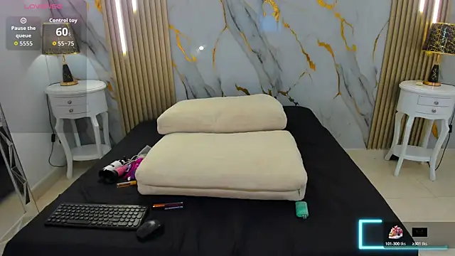 AprillRoss online show from 04-12-26, 12:54