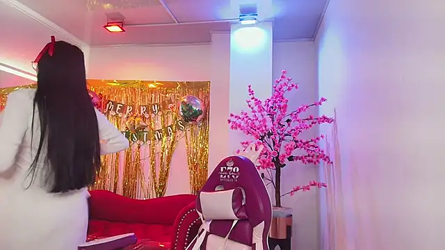 Dulce violeta  online show from 12-19-25, 10:55